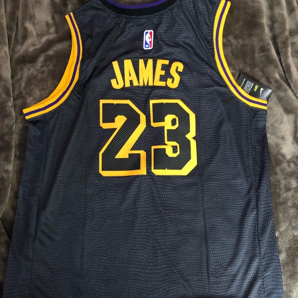 Lakers jersey is - Picture 2 of 3